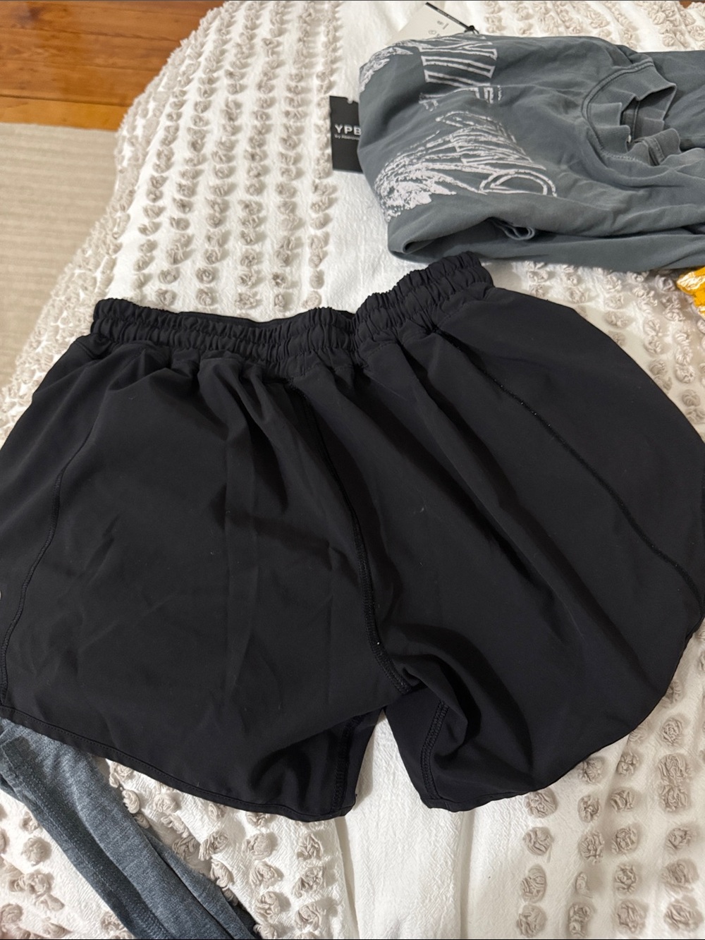 lululemon athletica Black Women's Athletic Shorts - Picture 2 of 2